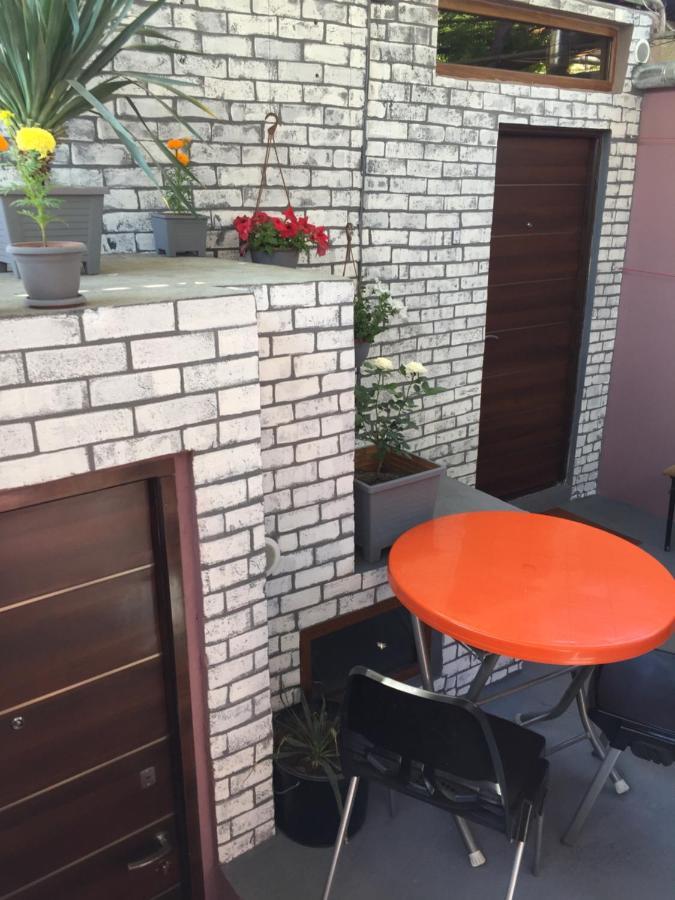 Дом 33 Возле Клиники Астхик Vila Erevan Exterior foto