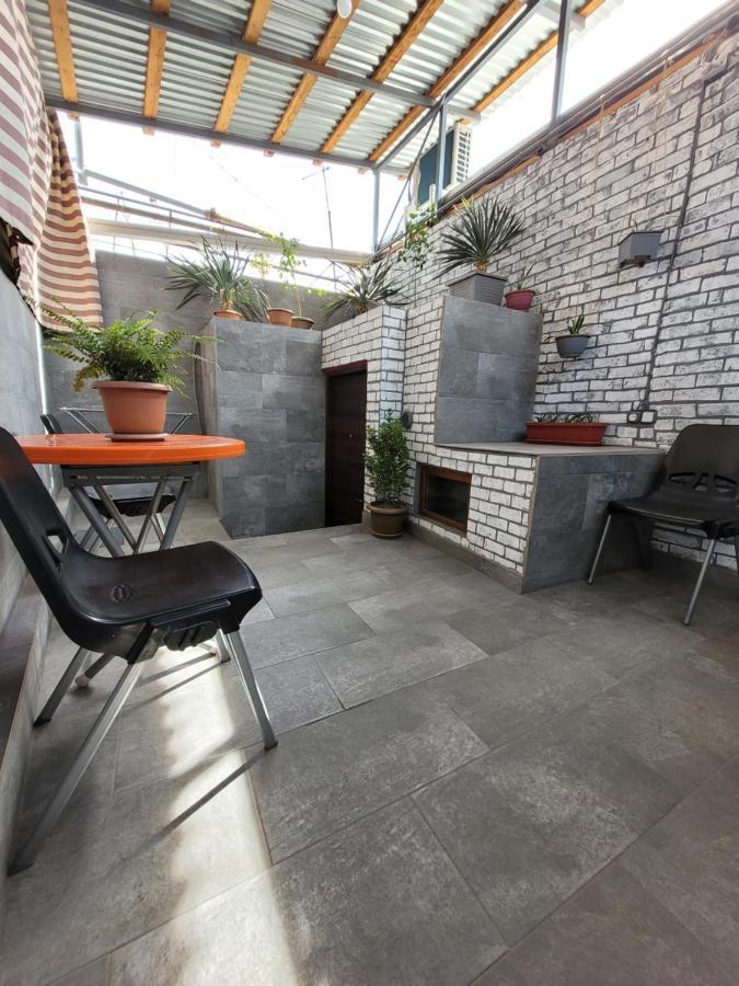 Дом 33 Возле Клиники Астхик Vila Erevan Exterior foto
