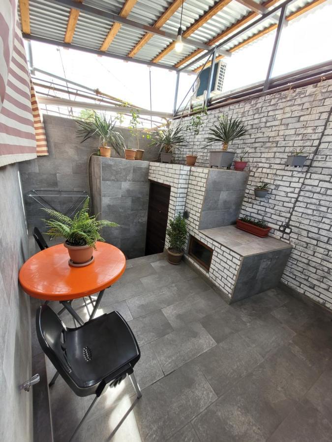 Дом 33 Возле Клиники Астхик Vila Erevan Exterior foto