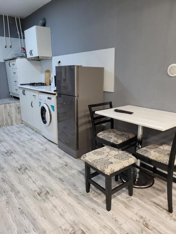 Дом 33 Возле Клиники Астхик Vila Erevan Exterior foto