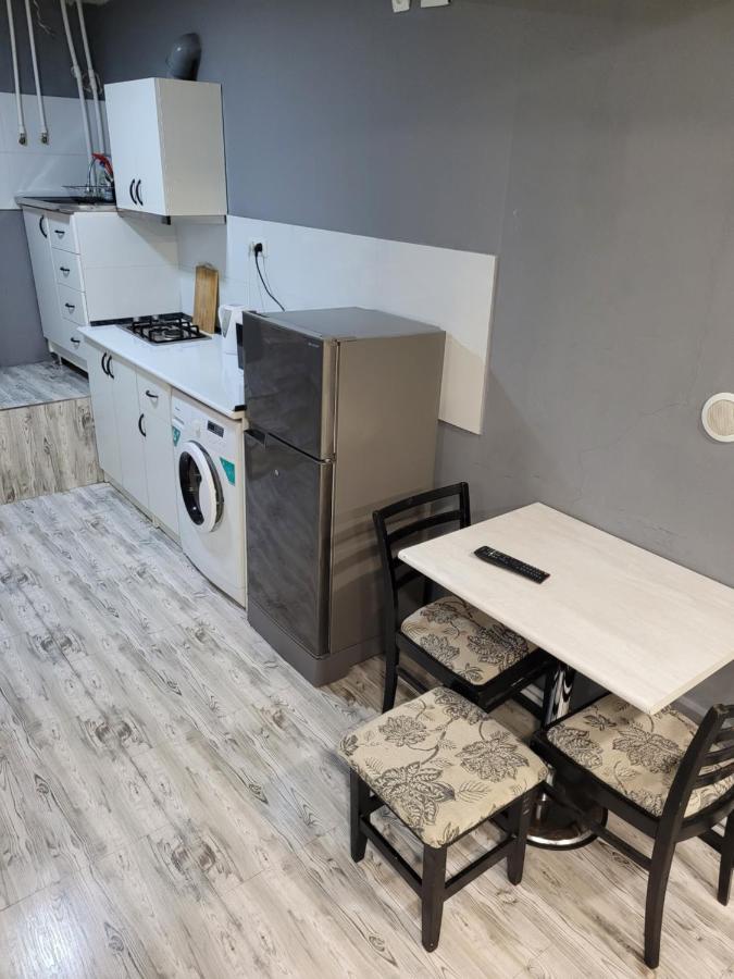 Дом 33 Возле Клиники Астхик Vila Erevan Exterior foto